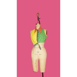 1960s-1970s SEARS JR. BAZAAR Split Color Block. Floral Crop Top W/Front Tie S-M